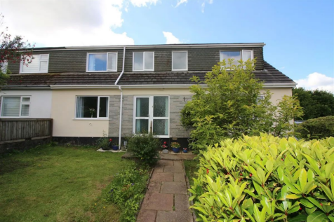 Longfield Close, Callington... 5 bed semi