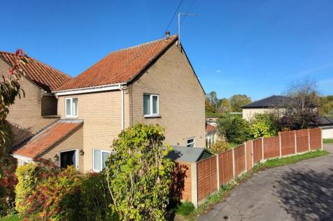 Paddock Lane, Branston, Lincoln... 3 bed semi