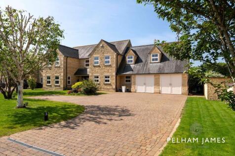 Alston Court, Langtoft, Peterborough... 5 bed detached house for sale