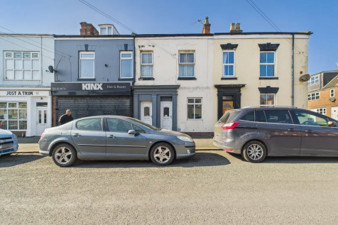 5 bedroom property for sale