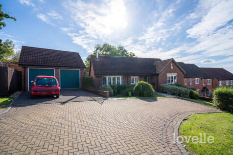 Meldrum Drive, Gainsborough DN21 3 bed detached bungalow for sale