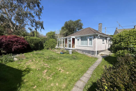 2 bedroom bungalow for sale