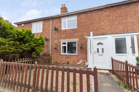 Mount Pleasant Avenue, Louth... 3 bed terraced house for sale