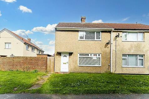 2 bedroom semi-detached house for sale