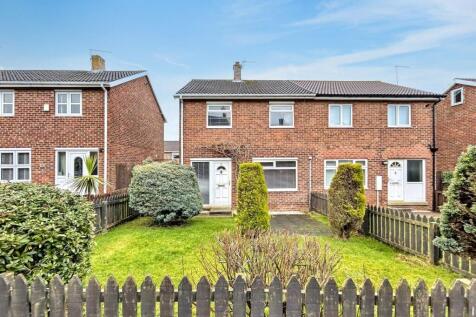 2 bedroom semi-detached house for sale