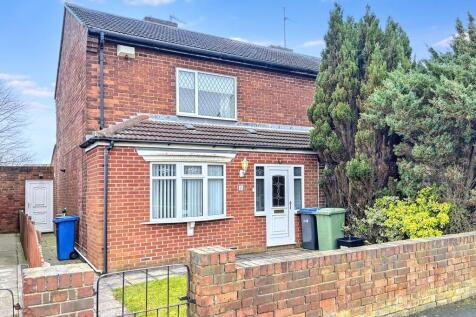 2 bedroom semi-detached house for sale