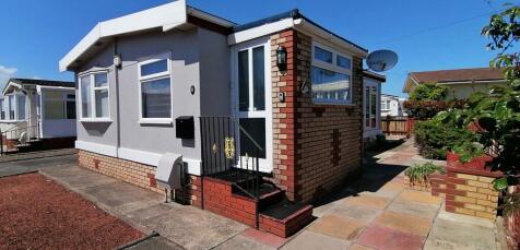 2 bedroom bungalow for sale