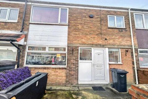 3 bedroom terraced house for sale