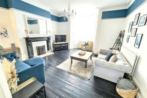 Belgrave Terrace, South Shields, Tyne... 2 bed maisonette for sale