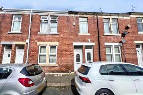 Cumberland Street, wallsend... 2 bed flat for sale