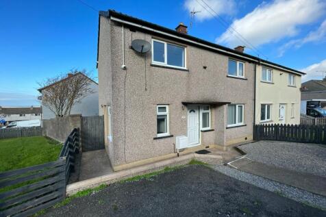 2 bedroom semi-detached house for sale