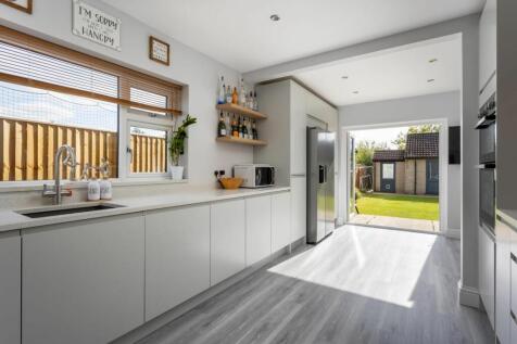Christchurch Road, Cheltenham 4 bed detached house for sale