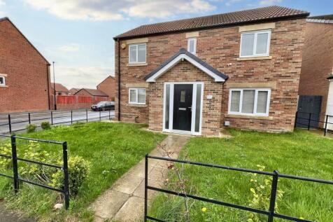 Moorfield Drive, Killingworth... 4 bed detached house for sale