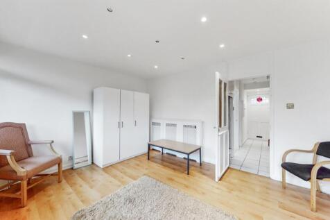 Pelter Street, London E2 2 bed maisonette for sale