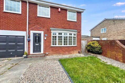 Chipchase Court, New Hartley, Whitley... 4 bed detached house for sale