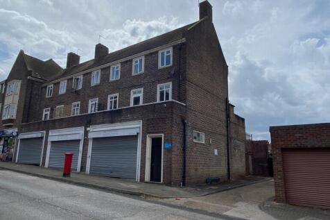 Ranmore Path, Orpington, BR5 3 bed flat for sale