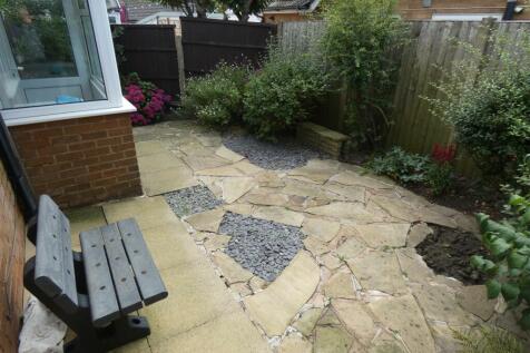 4 bedroom semi-detached bungalow for sale