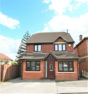 Royal Oak Avenue, Pleckgate, Blackburn 5 bed detached house for sale