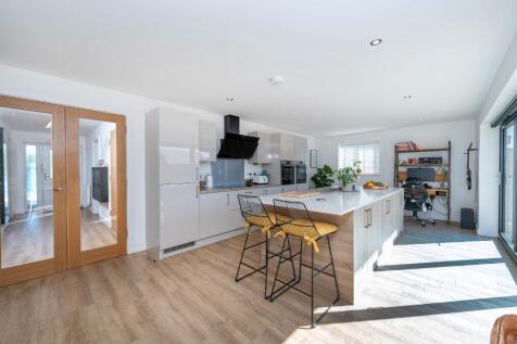 Holwood Drive, Pinchbeck, Spalding... 3 bed bungalow for sale