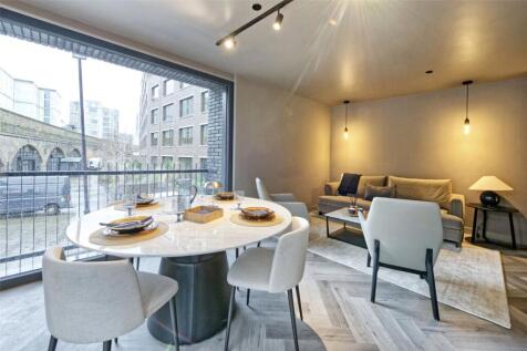 Cremer Street, Hackney, London, E2 2 bed apartment for sale