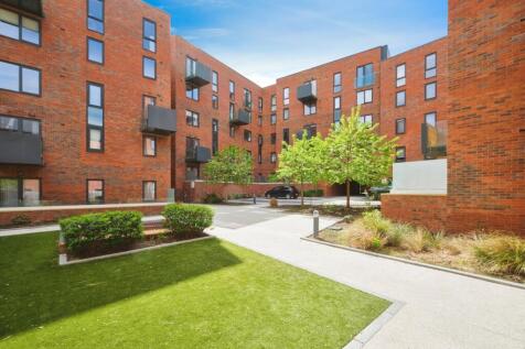 1 bedroom flat for sale