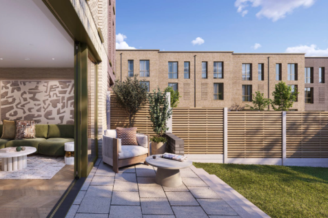 4 bedroom town house for sale