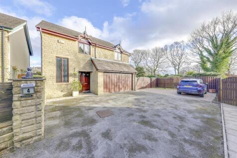 Bowling Green, Edenfield, Ramsbottom... 4 bed detached house for sale