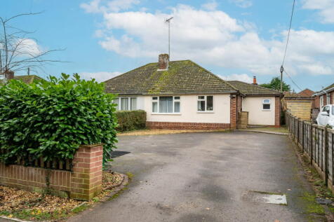 3 bedroom semi-detached bungalow for sale