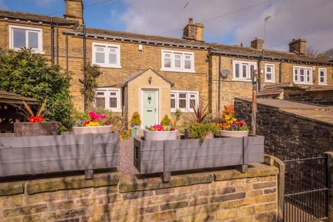 Mount Pleasant, Brighouse 2 bed cottage for sale
