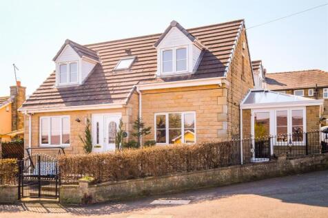 Wherwell Road, Brighouse 3 bed detached house for sale