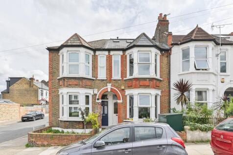 Bexhill Road, Honor Oak Park, London... 3 bed terraced house for sale