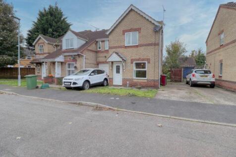 Tulip Road, Scunthorpe 2 bed terraced house for sale