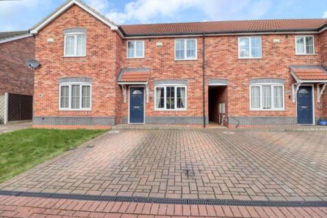 Bilberry Close, Scunthorpe 2 bed terraced house for sale