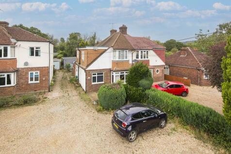 Wrotham Road, Borough Green TN15 4 bed semi