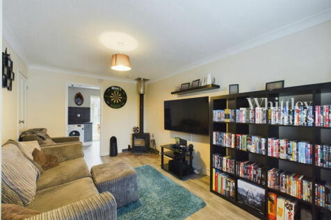 St Leger, Long Stratton 2 bed end of terrace house for sale