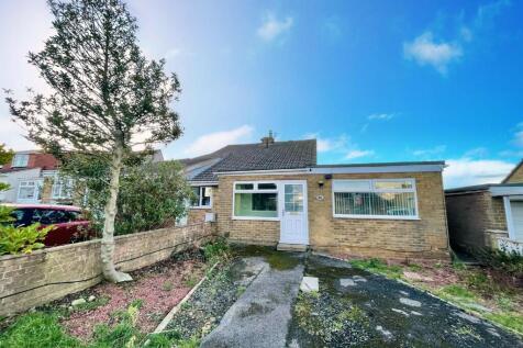 3 bedroom semi-detached bungalow for sale