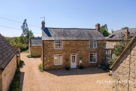 Main Street, Woodnewton, PE8 4 bed detached house for sale