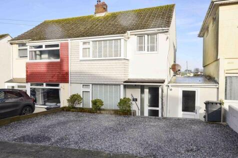 3 bedroom mews property for sale