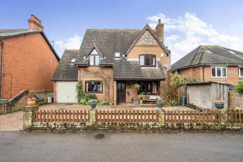 Upham, Southampton, Hampshire, SO32 5 bed detached house for sale