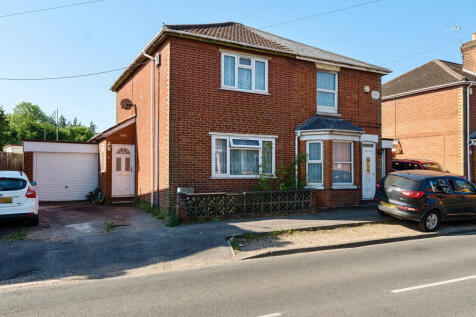 Ringwood Road, Totton, Southampton, SO40 3 bed house for sale