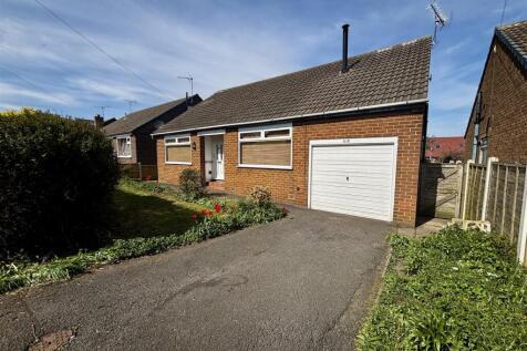 Sand Lane, South Milford, LS25 4 bed detached bungalow for sale