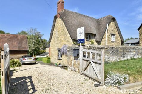 South Street, Middle Barton 3 bed cottage for sale