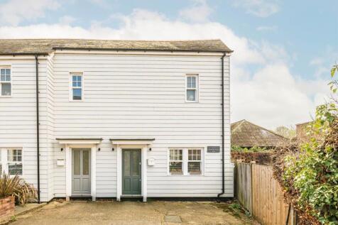 Baker Street, Weybridge KT13 1 bed terraced house for sale
