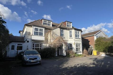 Detached house for sale