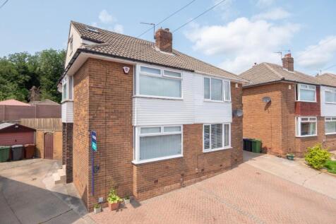 4 bedroom semi-detached house for sale