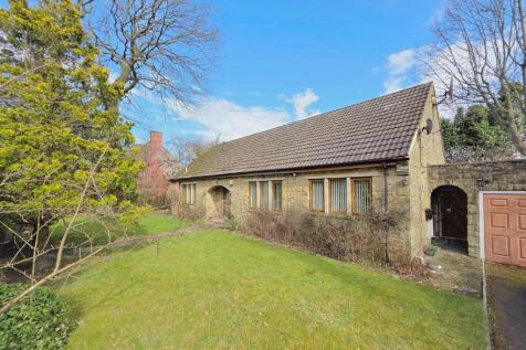 Woodhall Park Crescent West, Stanningley 3 bed detached bungalow for sale