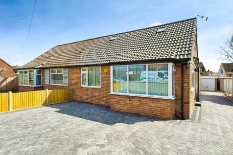 Chatsworth Road, Pudsey 5 bed house for sale