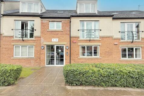 Henconner Lane, Bramley, Leeds 2 bed apartment for sale