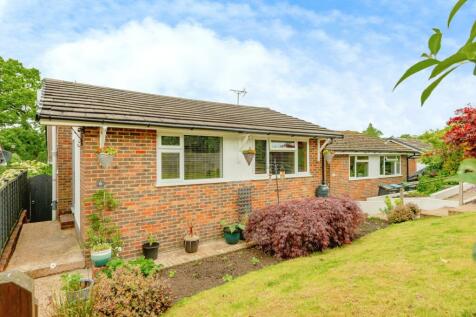 2 bedroom detached house for sale