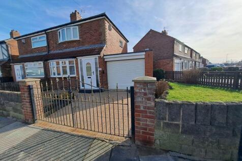 2 bedroom semi-detached house for sale